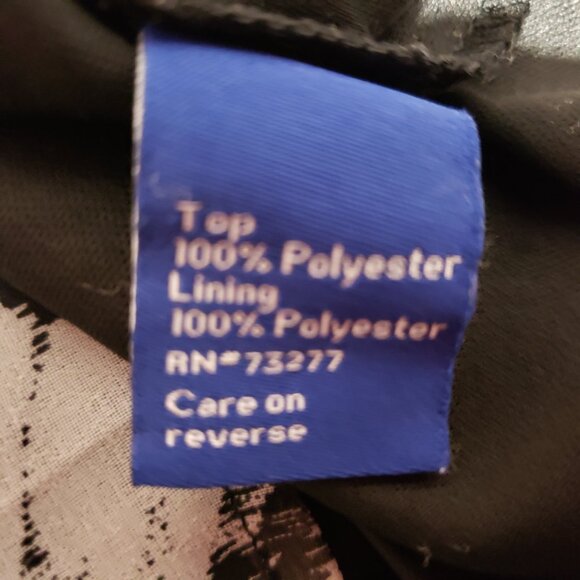 Apt 9 Top Blouse L Black White Floral Bell 3/4 Sleeve Keyhole Pullover Flowy - Picture 7 of 7